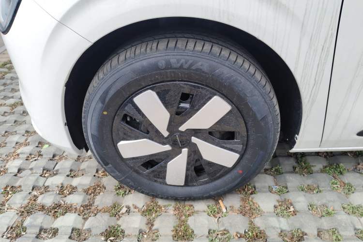 Used Dongfeng NAMMI 01 2026 Model Originality Edition 430Air Left Front Wheel Hub
