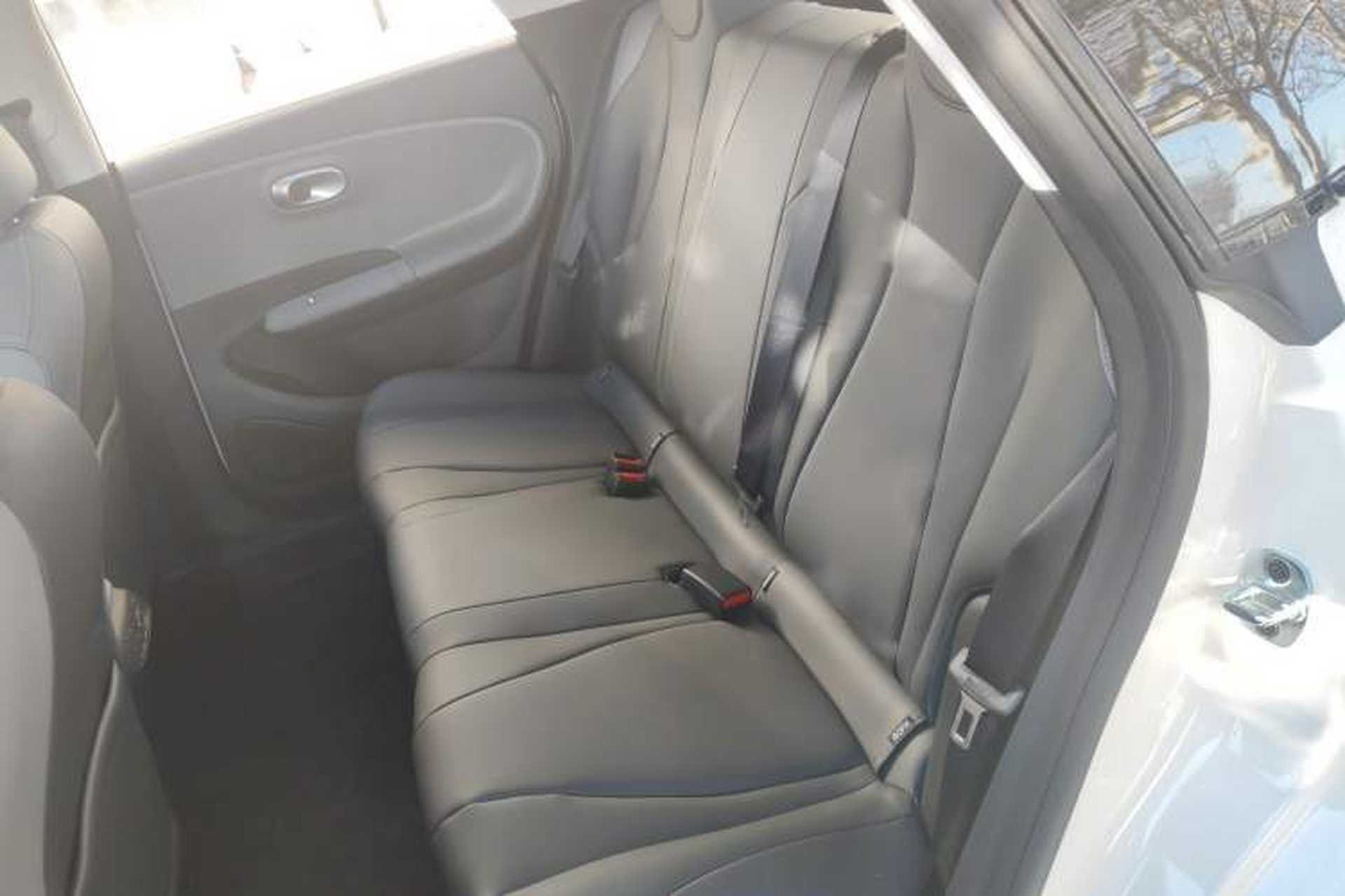 Used Dongfeng NAMMI 01 2026 Model Originality Edition 330Air Left Rear Seat