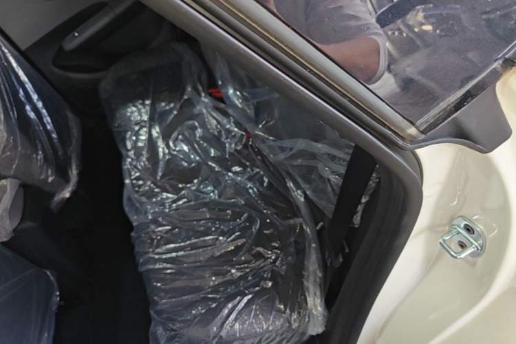 Used Dongfeng NAMMI 01 2026 Model Originality Edition 430Air Left Rear Seat
