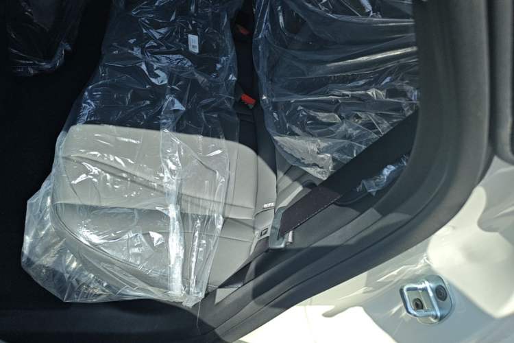 Used Dongfeng NAMMI 01 2026 Model Originality Edition 430Air Left Rear Seat