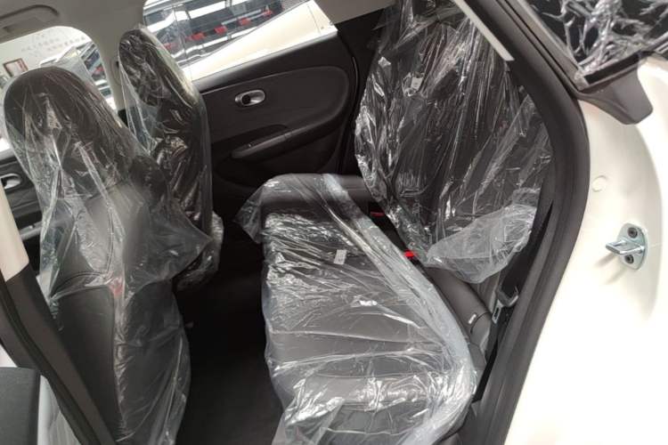 Used Dongfeng NAMMI 01 2026 Model, Beloved Edition 330 Ultra Left Rear Seat