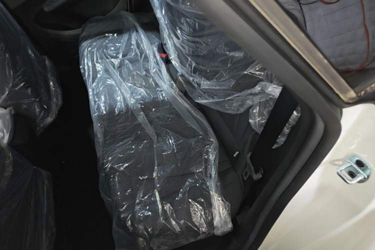 Used Dongfeng NAMMI 01 2026 Model Originality Edition 430Air Left Rear Seat