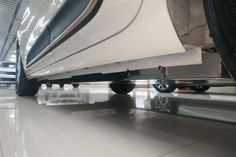 Used Dongfeng NAMMI 01 2026 Model, Beloved Edition 430 Pro Left Side Sill