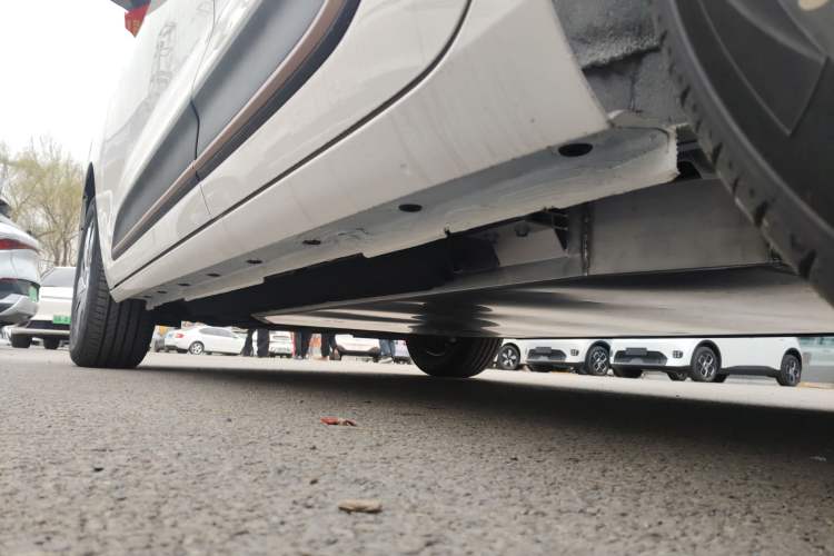 Used Dongfeng NAMMI 01 2026 Model Originality Edition 430Air Left Side Sill