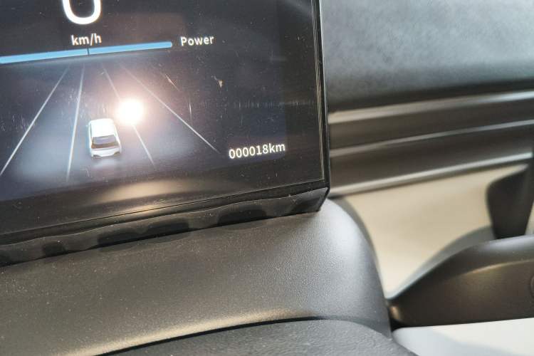 Used Dongfeng NAMMI 01 2026 Model Originality Edition 330Air Odometer Close Up