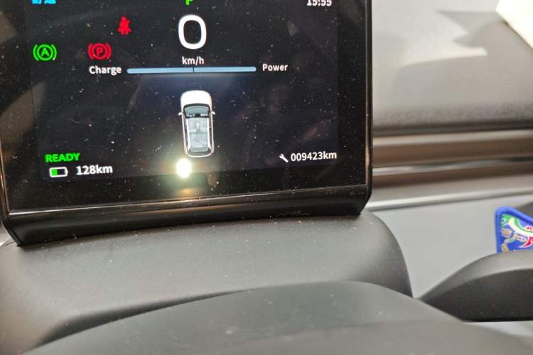Used Dongfeng NAMMI 01 2026 Model Originality Edition 330Air Odometer Close Up