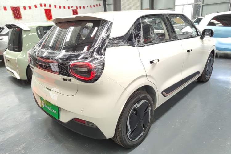 Used Dongfeng NAMMI 01 2026 Model, Beloved Edition 330 Ultra Rear Right 45 Deg