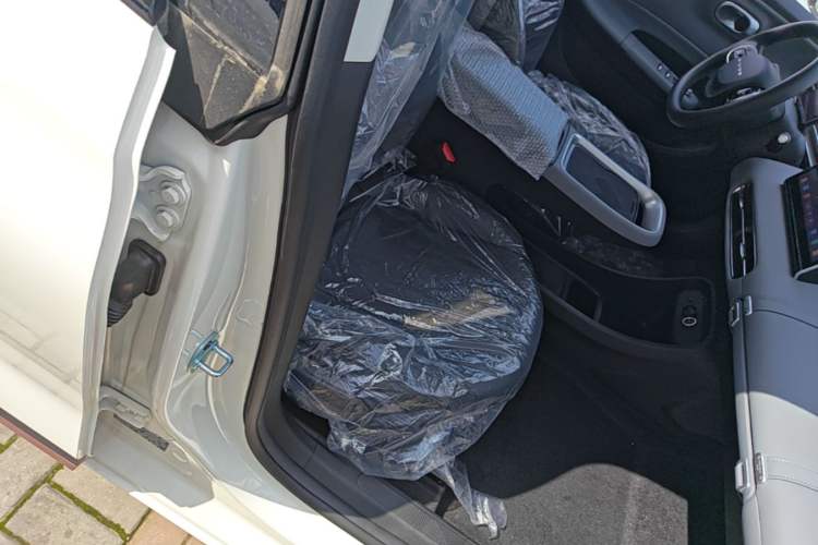 Used Dongfeng NAMMI 01 2026 Model Originality Edition 430Air Right Front Seat