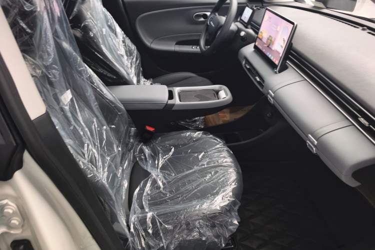 Used Dongfeng NAMMI 01 2026 Model, Beloved Edition 430 Pro Right Front Seat