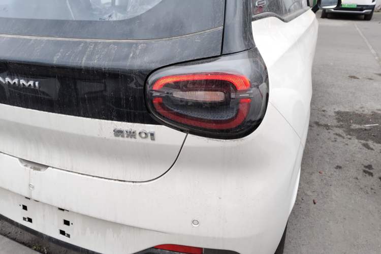Used Dongfeng NAMMI 01 2026 Model Originality Edition 430Air Right Rear Taillight