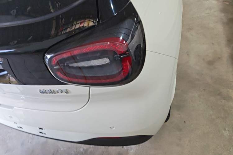 Used Dongfeng NAMMI 01 2026 Model Originality Edition 430Air Right Rear Taillight