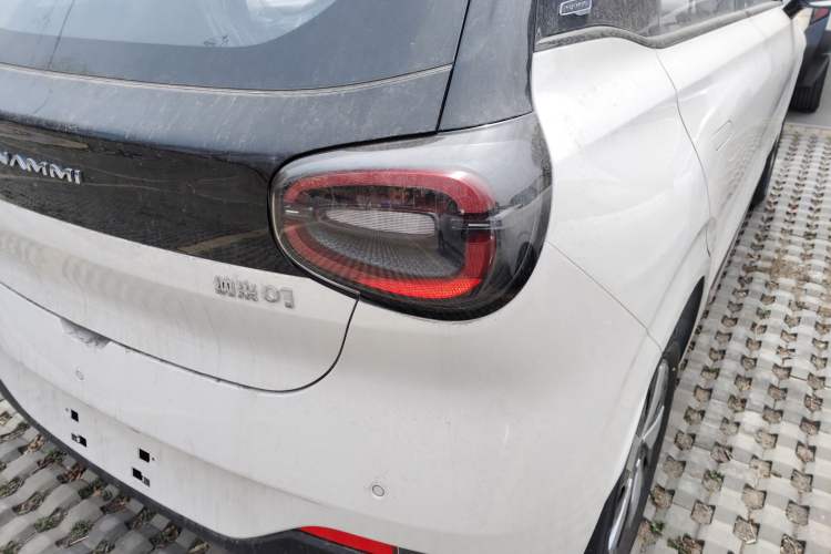 Used Dongfeng NAMMI 01 2026 Model Originality Edition 430Air Right Rear Taillight