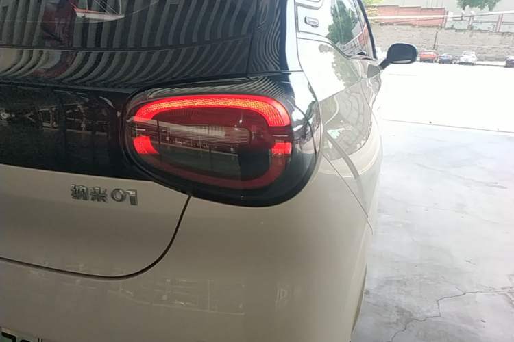 Used Dongfeng NAMMI 01 2026 Model Originality Edition 330Air Right Rear Taillight