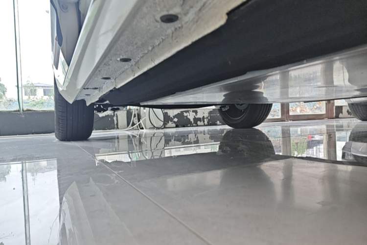 Used Dongfeng NAMMI 01 2026 Model, Beloved Edition 330 Ultra Right Side Sill