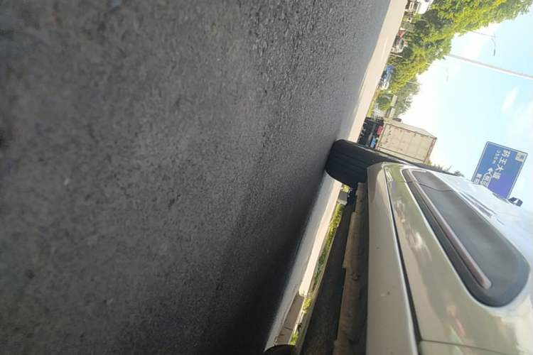 Used Dongfeng NAMMI 01 2026 Model Originality Edition 330Air Right Side Sill