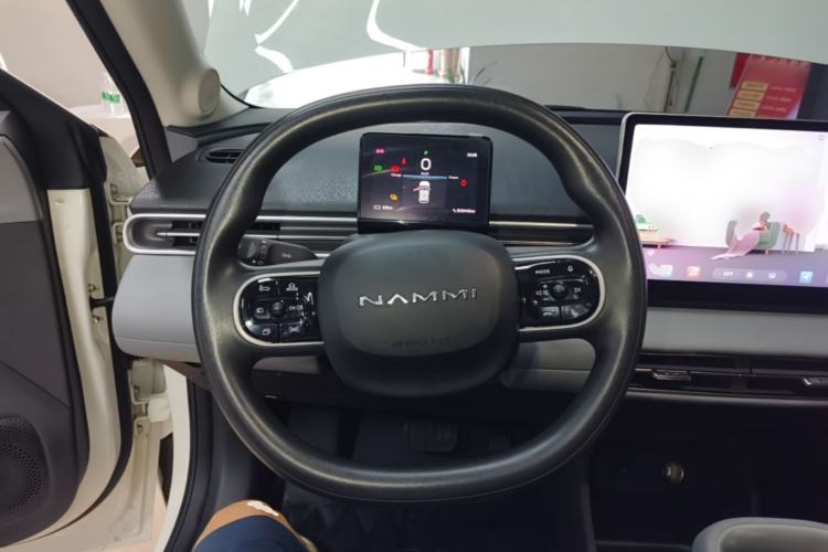 Used Dongfeng NAMMI 01 2026 Model Originality Edition 330Air Steering Wheel