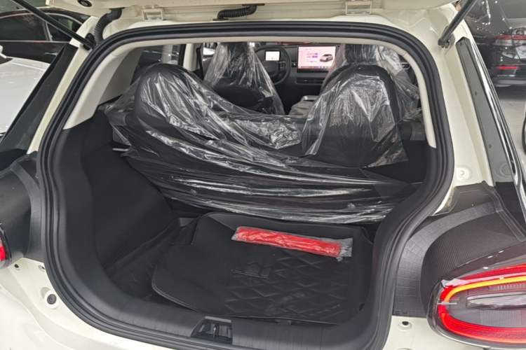 Used Dongfeng NAMMI 01 2026 Model, Beloved Edition 330 Ultra Trunk
