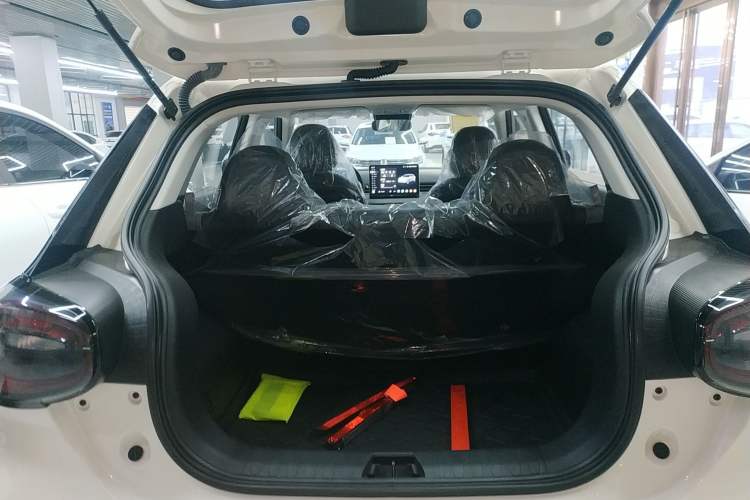 Used Dongfeng NAMMI 01 2026 Model, Beloved Edition 430 Pro Trunk