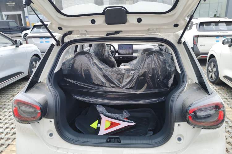 Used Dongfeng NAMMI 01 2026 Model Originality Edition 430Air Trunk