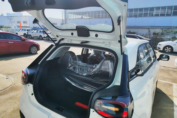 Used Dongfeng NAMMI 01 2026 Model Originality Edition 330Air Trunk
