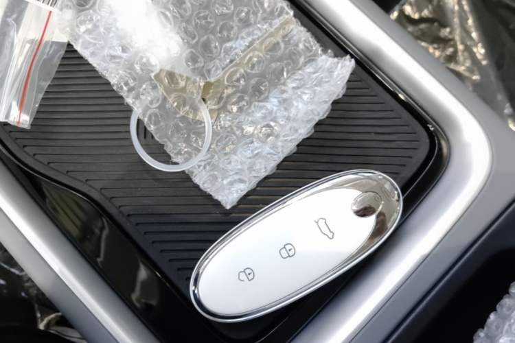 Used Dongfeng NAMMI 01 2026 Model Originality Edition 430Air Vehicle Key