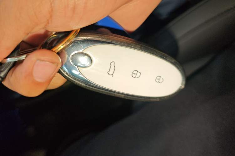 Used Dongfeng NAMMI 01 2026 Model Originality Edition 330Air Vehicle Key
