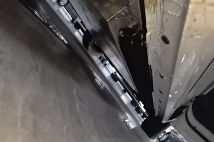 Used Dongfeng NAMMI 01 2026 Model Originality Edition 330Air Right Side Sill