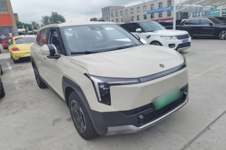Used Dongfeng NAMMI 06 2025 401 Air Front Right 45 Deg