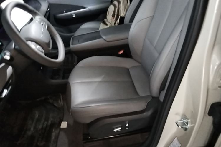 Used Dongfeng NAMMI 06 2025 471 Ultra Left Front Seat