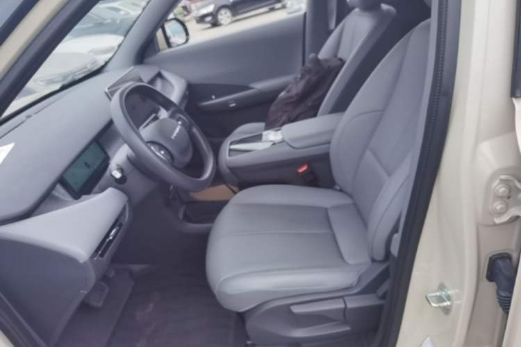 Used Dongfeng NAMMI 06 2025 401 Air Left Front Seat