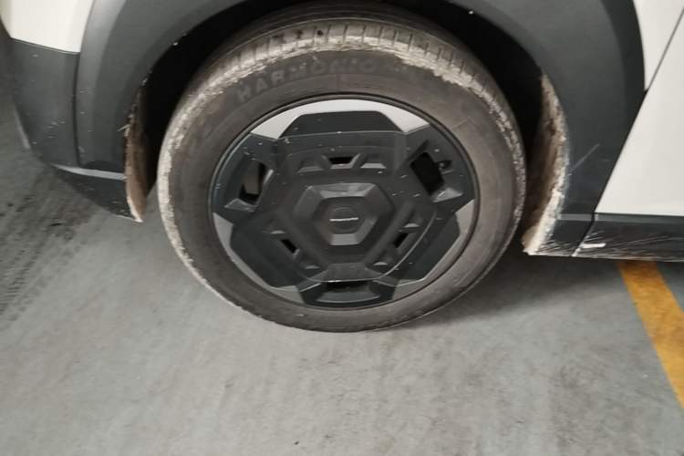 Used Dongfeng NAMMI 06 2025 471 Ultra Left Front Wheel Hub