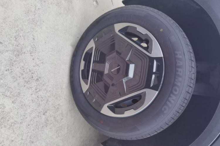 Used Dongfeng NAMMI 06 2025 401 Air Right Rear Wheel Hub