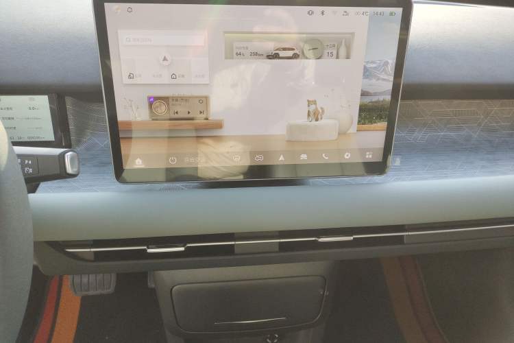 Used Dongfeng NAMMI 06 2025 401 Pro Audio And AC Panel