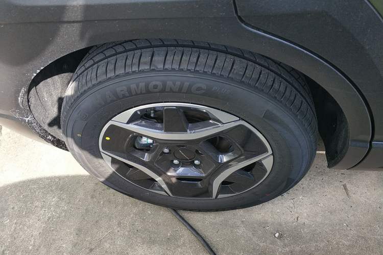 Used Dongfeng NAMMI 06 2025 401 Pro Exterior 8