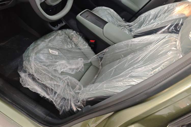 Used Dongfeng NAMMI 06 2025 401 Pro Left Front Seat