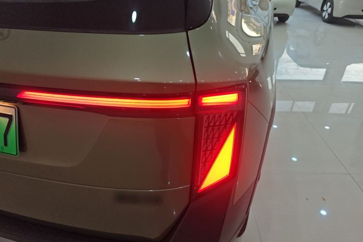 Used Dongfeng NAMMI 06 2025 401 Pro Right Rear Taillight