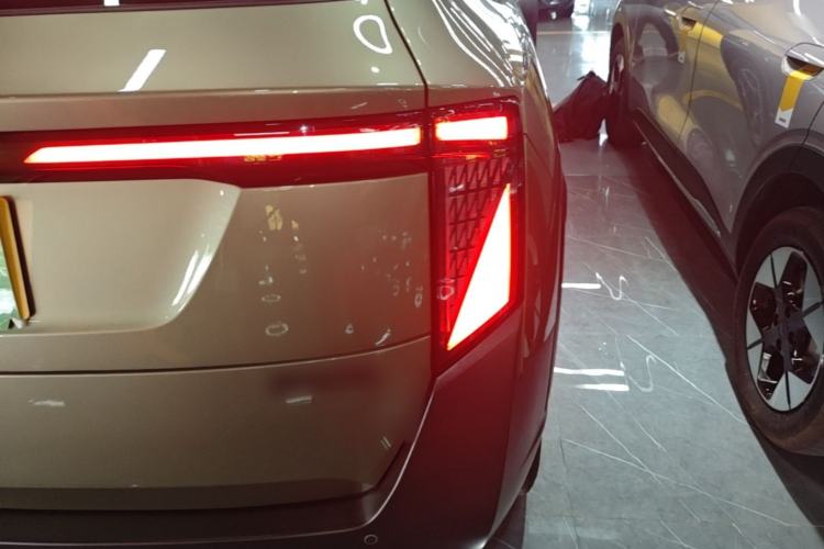 Used Dongfeng NAMMI 06 2025 401 Pro Right Rear Taillight