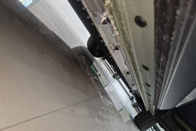 Used Dongfeng NAMMI 06 2025 401 Pro Right Side Sill