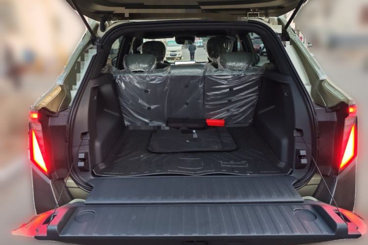 Used Dongfeng NAMMI 06 2025 401 Pro Trunk