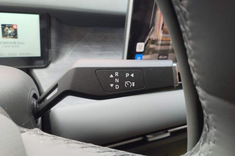 Used Dongfeng NAMMI 06 2025 471 Ultra Gear Lever