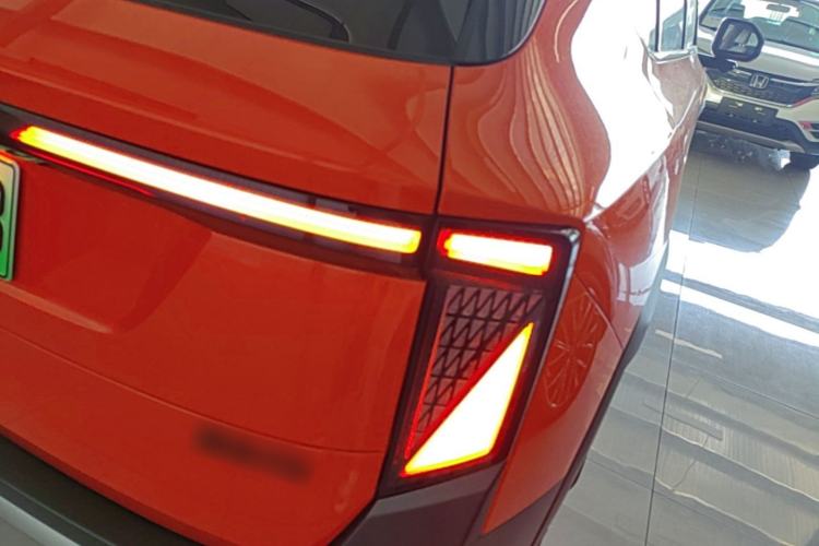 Used Dongfeng NAMMI 06 2025 471 Ultra Right Rear Taillight