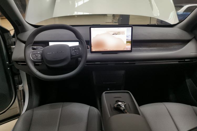 Used Dongfeng NAMMI 06 2025 401 Pro Center Console