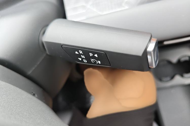 Used Dongfeng NAMMI 06 2025 401 Pro Gear Lever