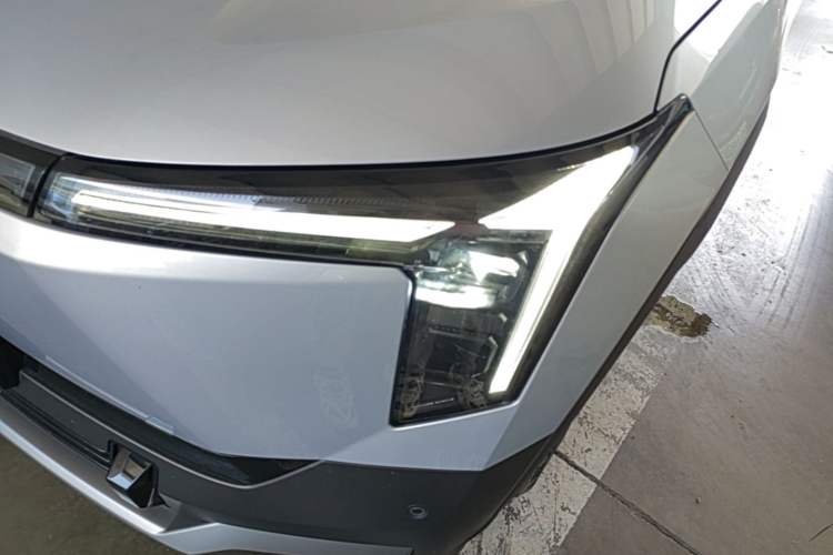 Used Dongfeng NAMMI 06 2025 401 Pro Left Front Headlight