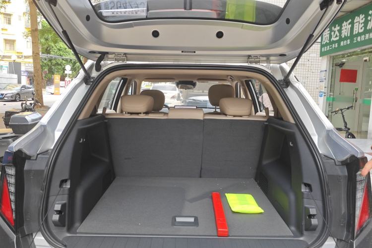 Used Dongfeng NAMMI 06 2025 401 Pro Trunk