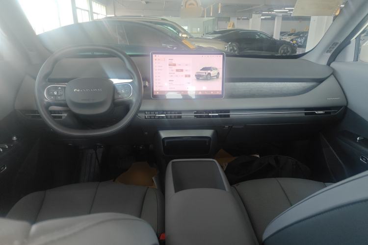 Used Dongfeng NAMMI 06 2025 401 Air Center Console