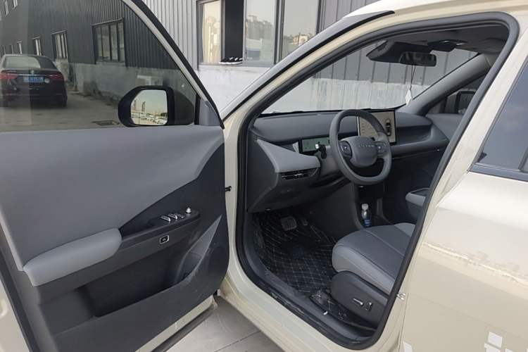 Used Dongfeng NAMMI 06 2025 471 Ultra Driver Seat