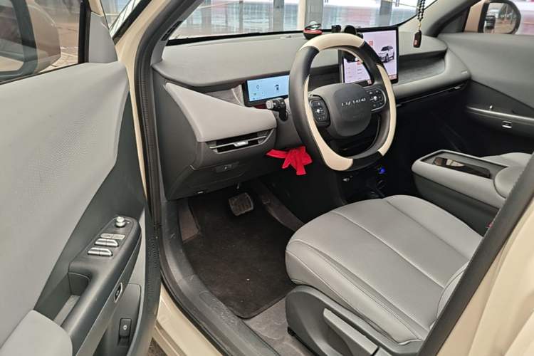 Used Dongfeng NAMMI 06 2025 401 Air Driver Seat