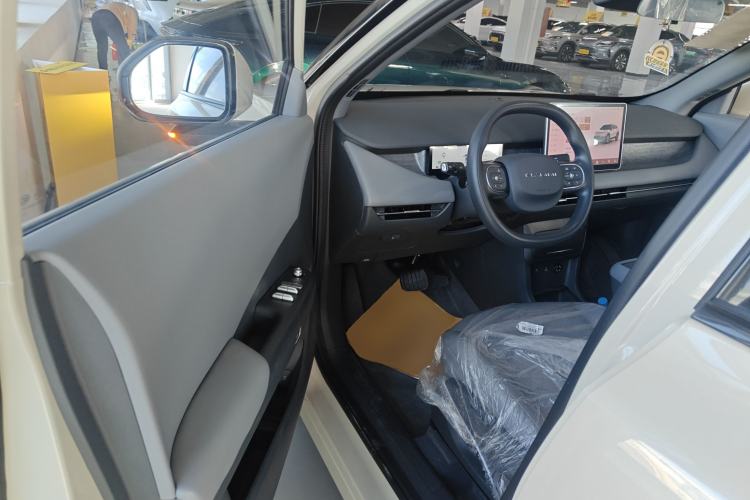 Used Dongfeng NAMMI 06 2025 401 Air Driver Seat