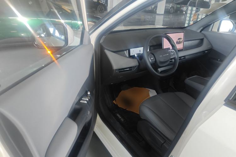 Used Dongfeng NAMMI 06 2025 401 Air Driver Seat